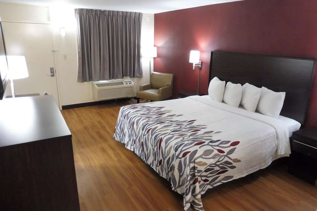 Hometowne Studios By Red Roof Bordentown - Mcguire Afb Room photo