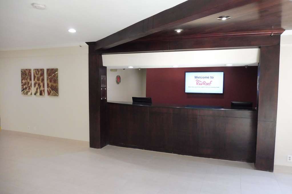 Hometowne Studios By Red Roof Bordentown - Mcguire Afb Interior photo