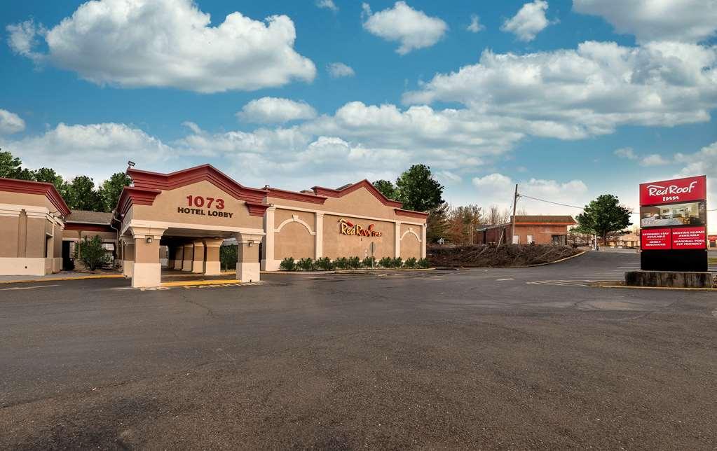 Hometowne Studios By Red Roof Bordentown - Mcguire Afb Exterior photo