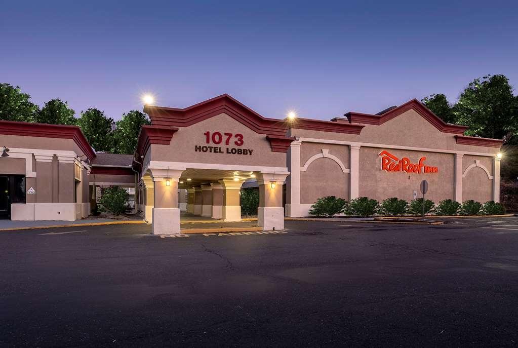 Hometowne Studios By Red Roof Bordentown - Mcguire Afb Exterior photo