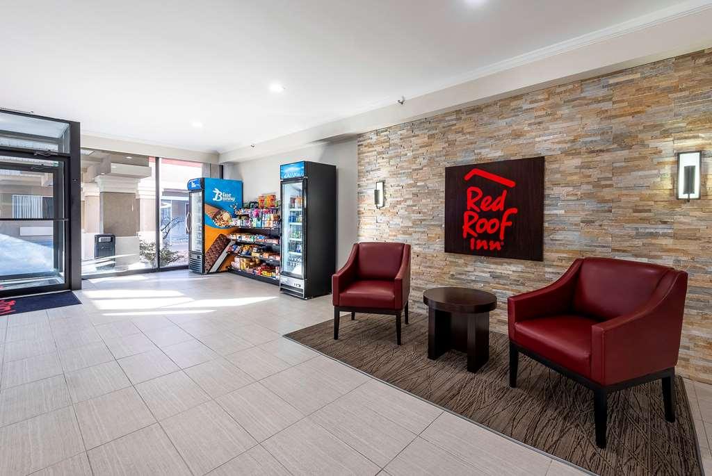 Hometowne Studios By Red Roof Bordentown - Mcguire Afb Interior photo